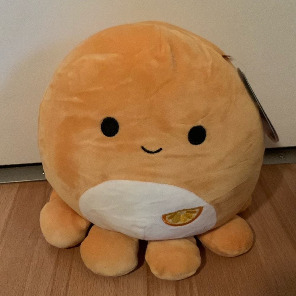 Veronica 8” Squishmallow